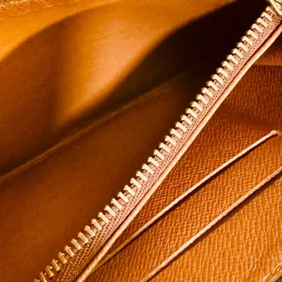 Louis Vuitton Monogram Zipper round Mid size wallet - Picture 8 of 15